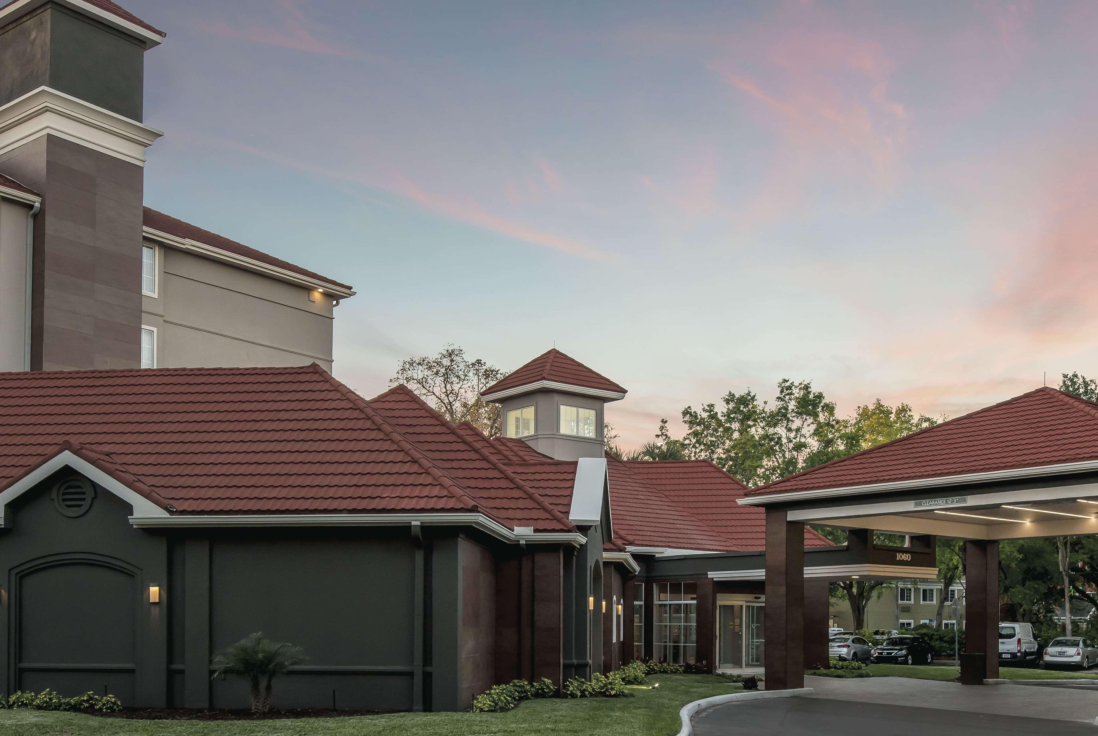 La Quinta By Wyndham Orlando Lake Mary Bagian luar foto